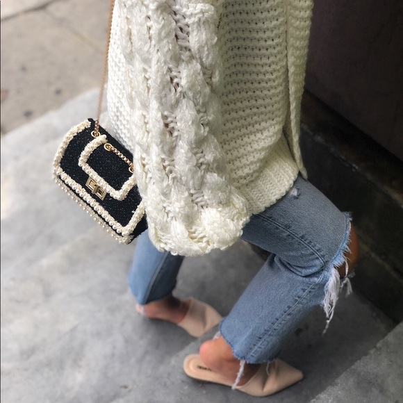 🆕Amore Nude Faux Suede Pointy Toe Flat Mules - Picture 4 of 6